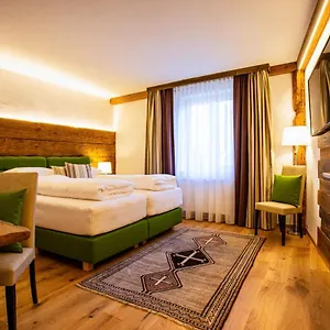 4* Hotel Lend-platzl