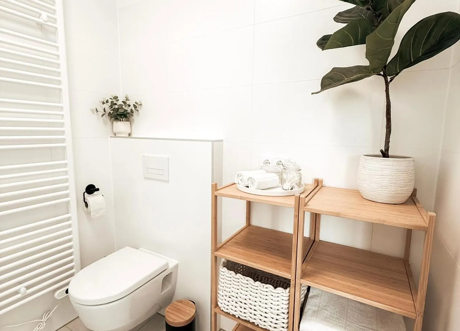 Apartment Gluecksmoment Mit Balkon In Graz 0*,  Austria